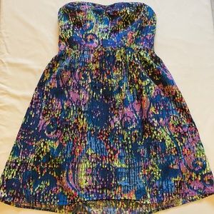 Strapless patterned Dress